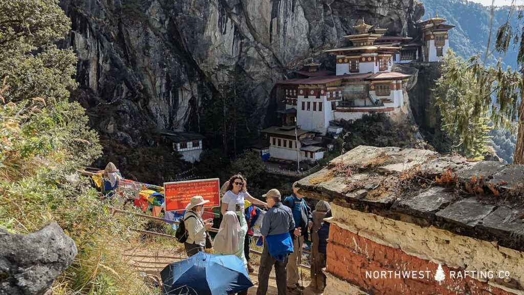 Hiking to Taktsant Lhakang (Tiger's Nest Monastery)